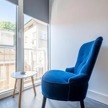 Comfy Next To Vitosha Blvd. *